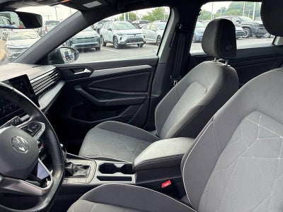 2025 Volkswagen Jetta Sport Auto