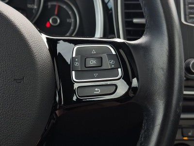 2019 Volkswagen Beetle SE Auto