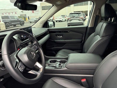 2025 Honda Pilot Touring AWD