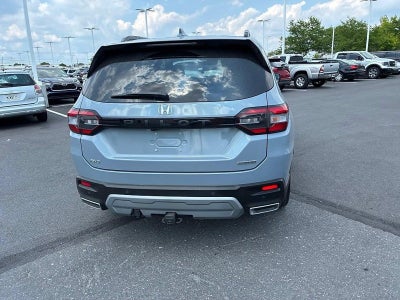 2025 Honda Pilot Touring AWD