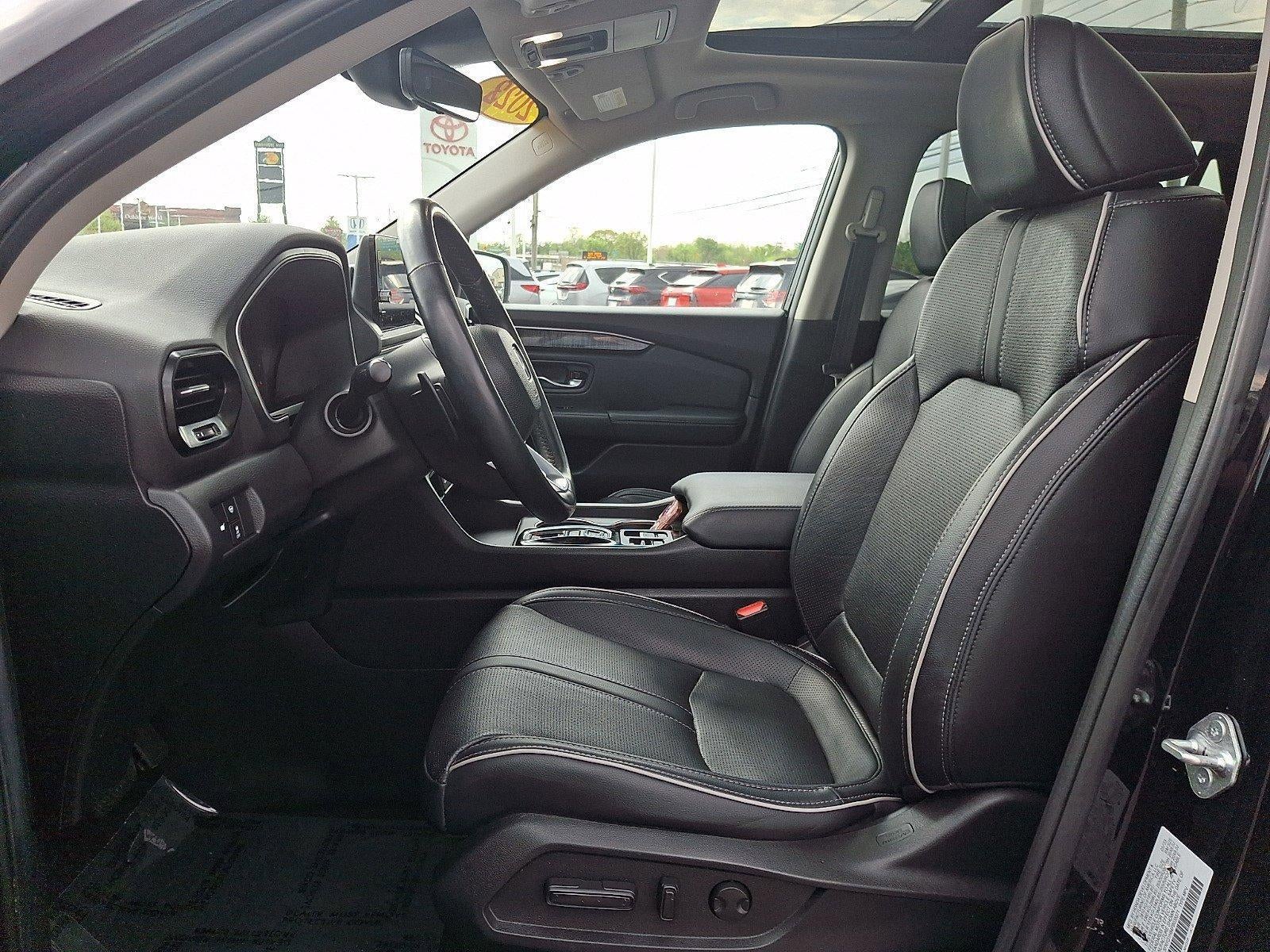 2023 Honda Pilot Elite AWD