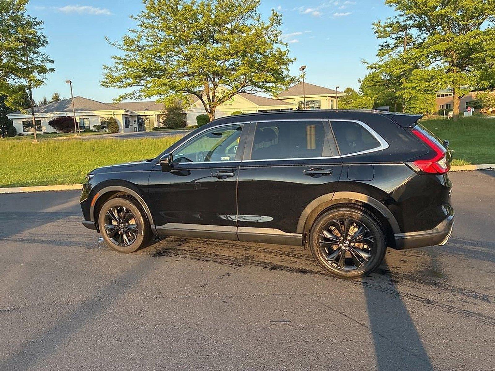 2023 Honda CR-V Hybrid Sport Touring AWD