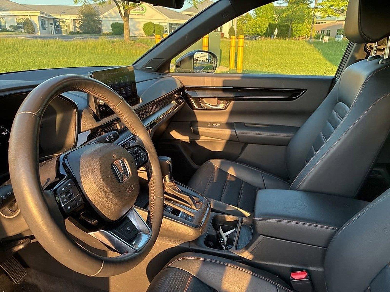 2023 Honda CR-V Hybrid Sport Touring AWD