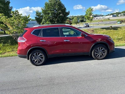 2016 Nissan Rogue AWD 4dr SL
