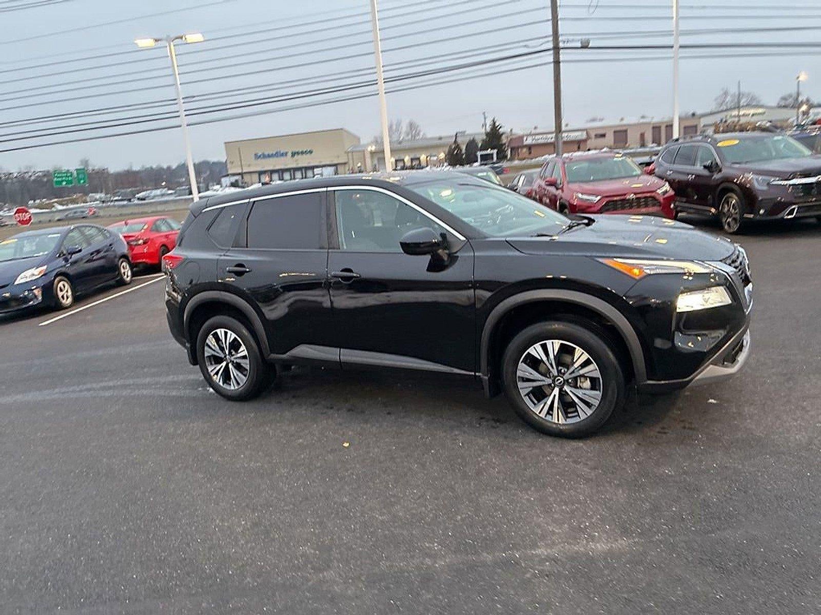 2023 Nissan Rogue AWD SV