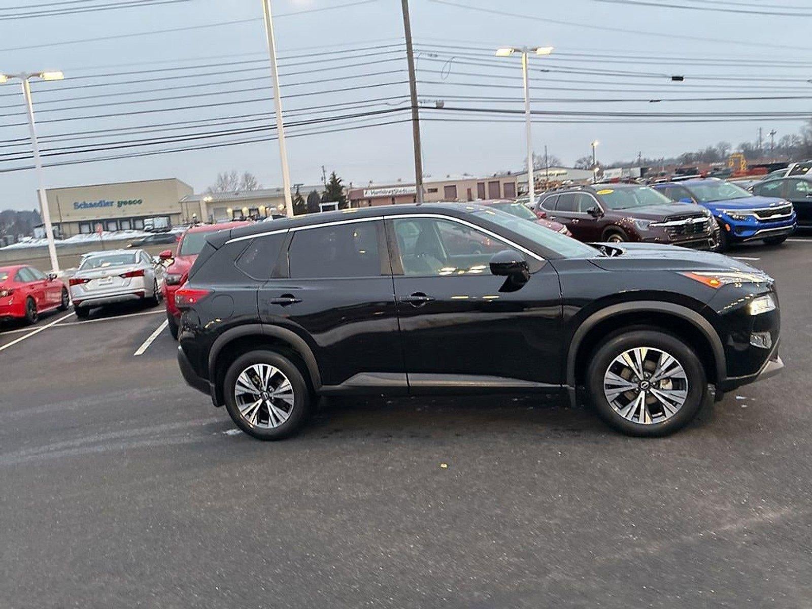 2023 Nissan Rogue AWD SV