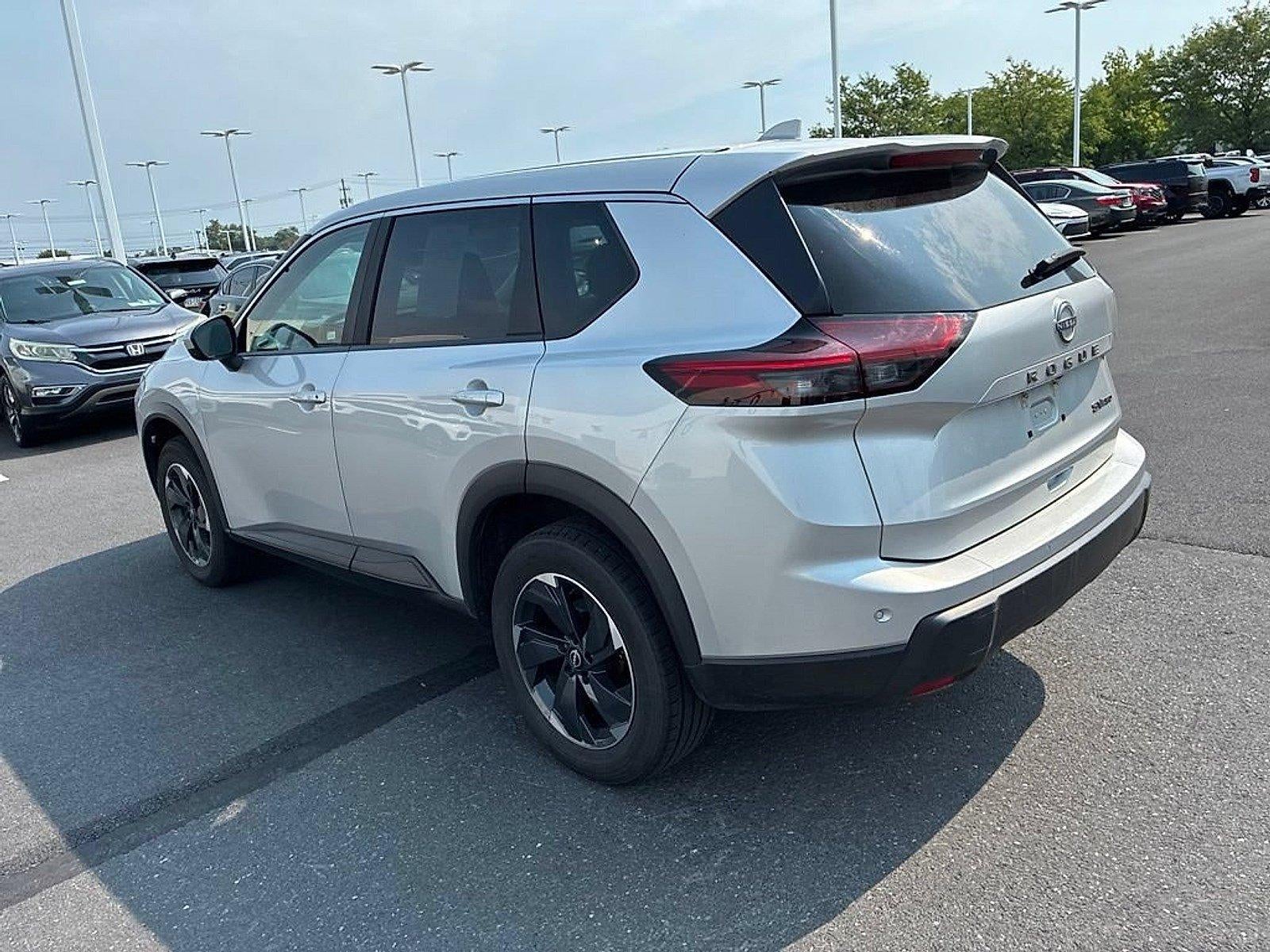 2024 Nissan Rogue AWD SV