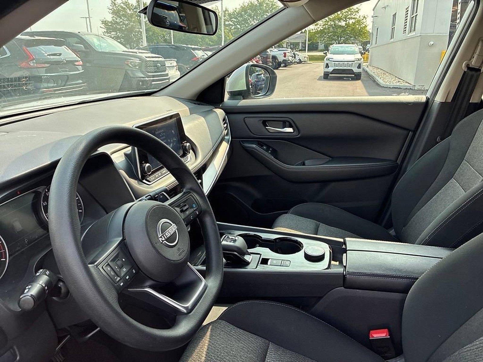 2024 Nissan Rogue AWD SV