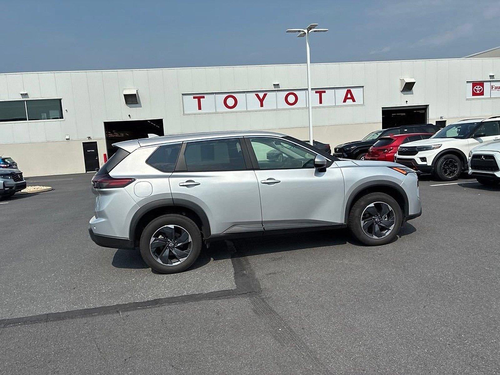 2024 Nissan Rogue AWD SV