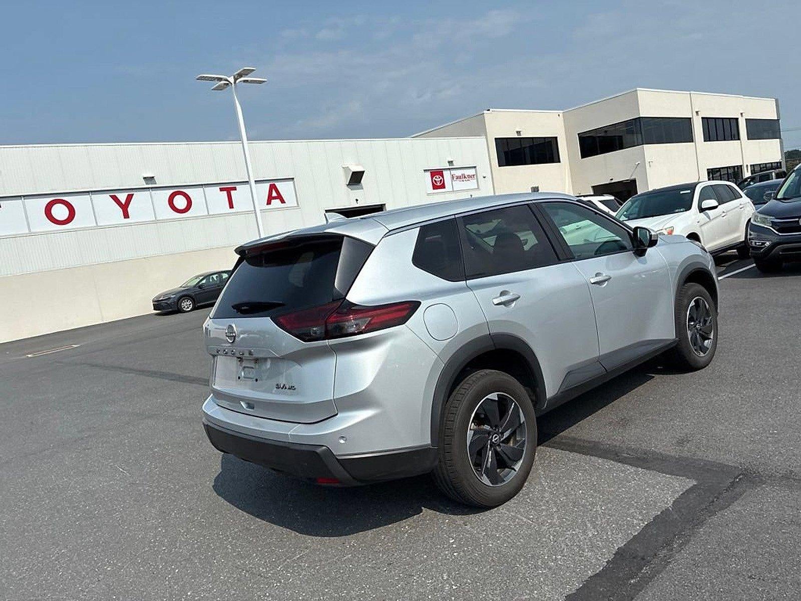 2024 Nissan Rogue AWD SV