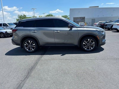 2022 INFINITI QX60 LUXE AWD