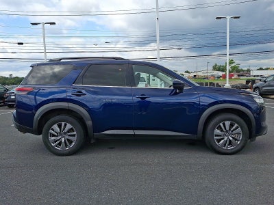 2025 Nissan Pathfinder SV 4WD