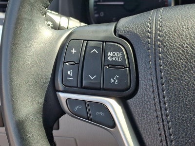 2019 Toyota Highlander LE Plus V6 FWD (SE)