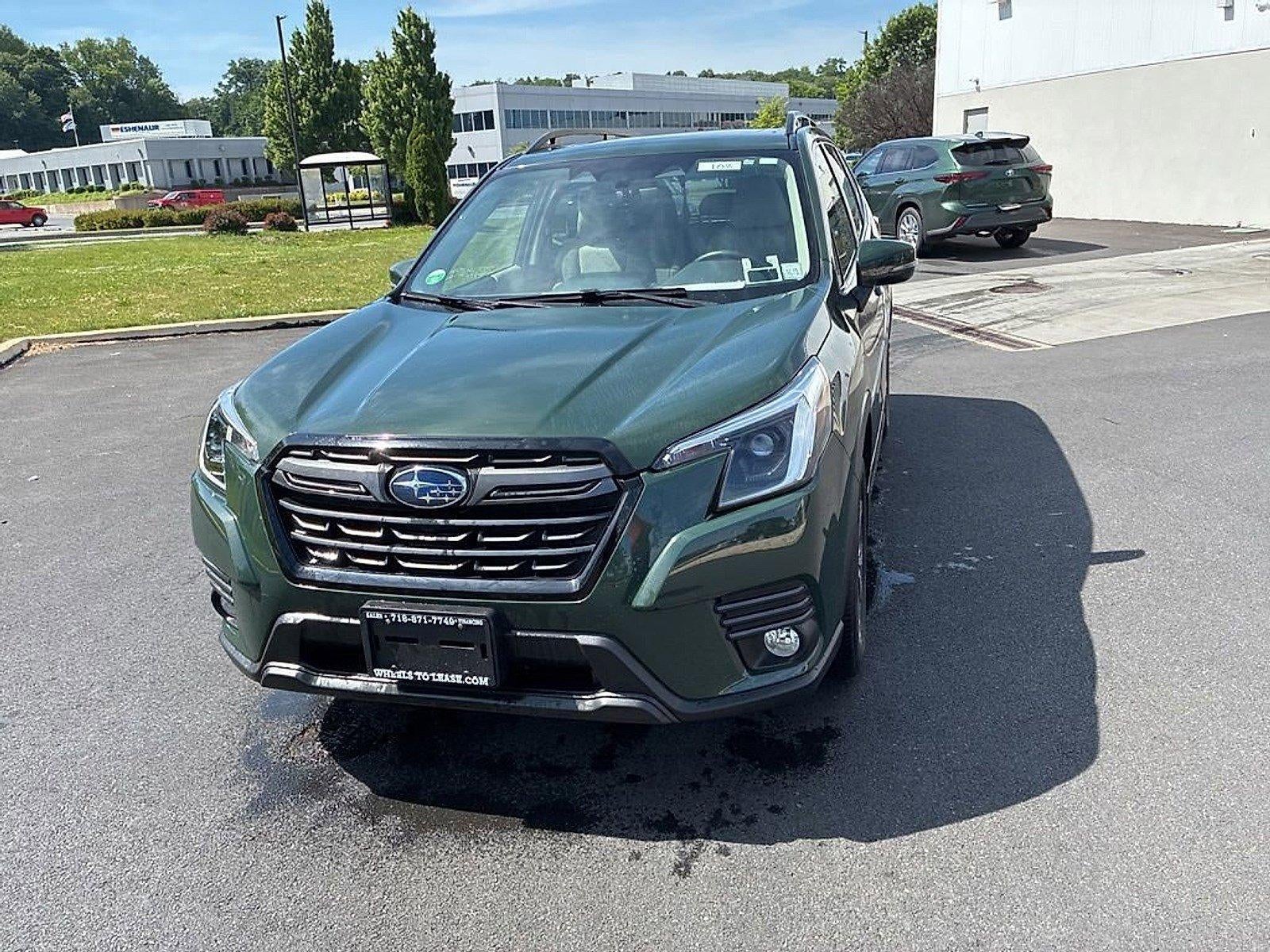 2023 Subaru Forester Limited CVT