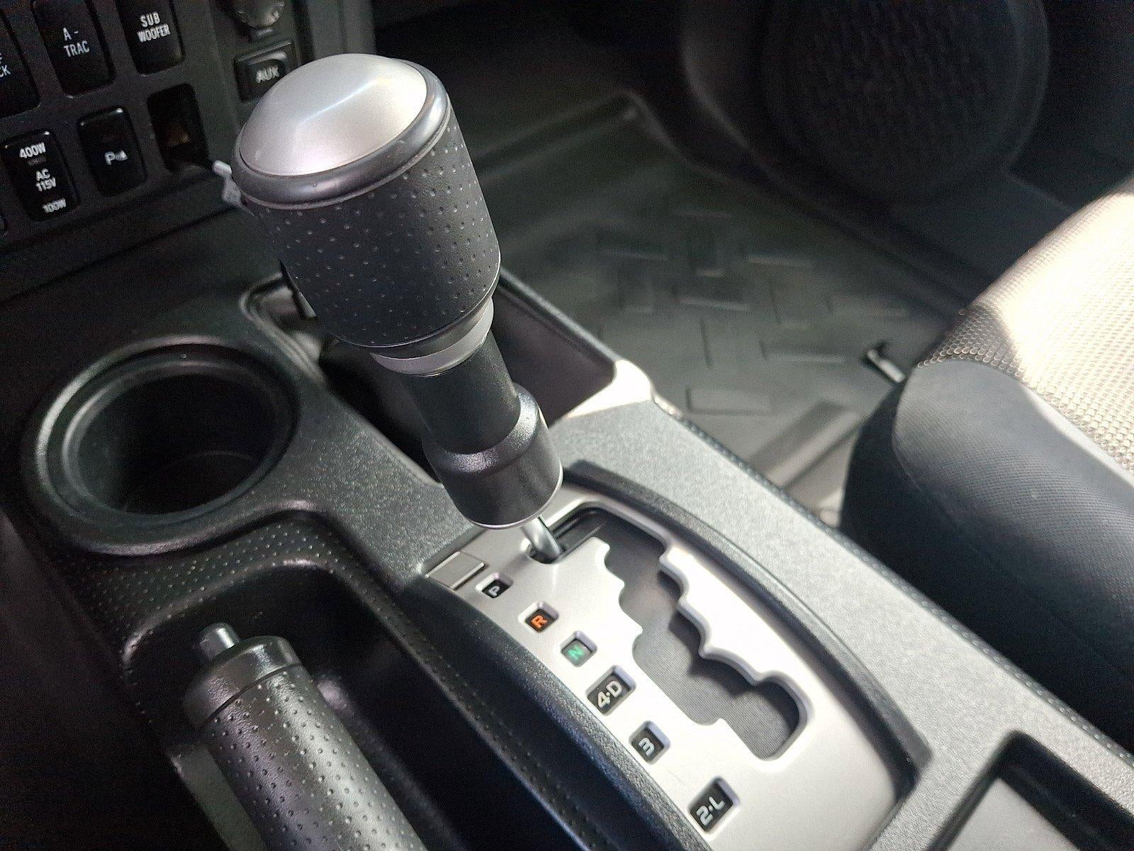 2010 Toyota FJ Cruiser 4WD 4dr Auto (Natl)