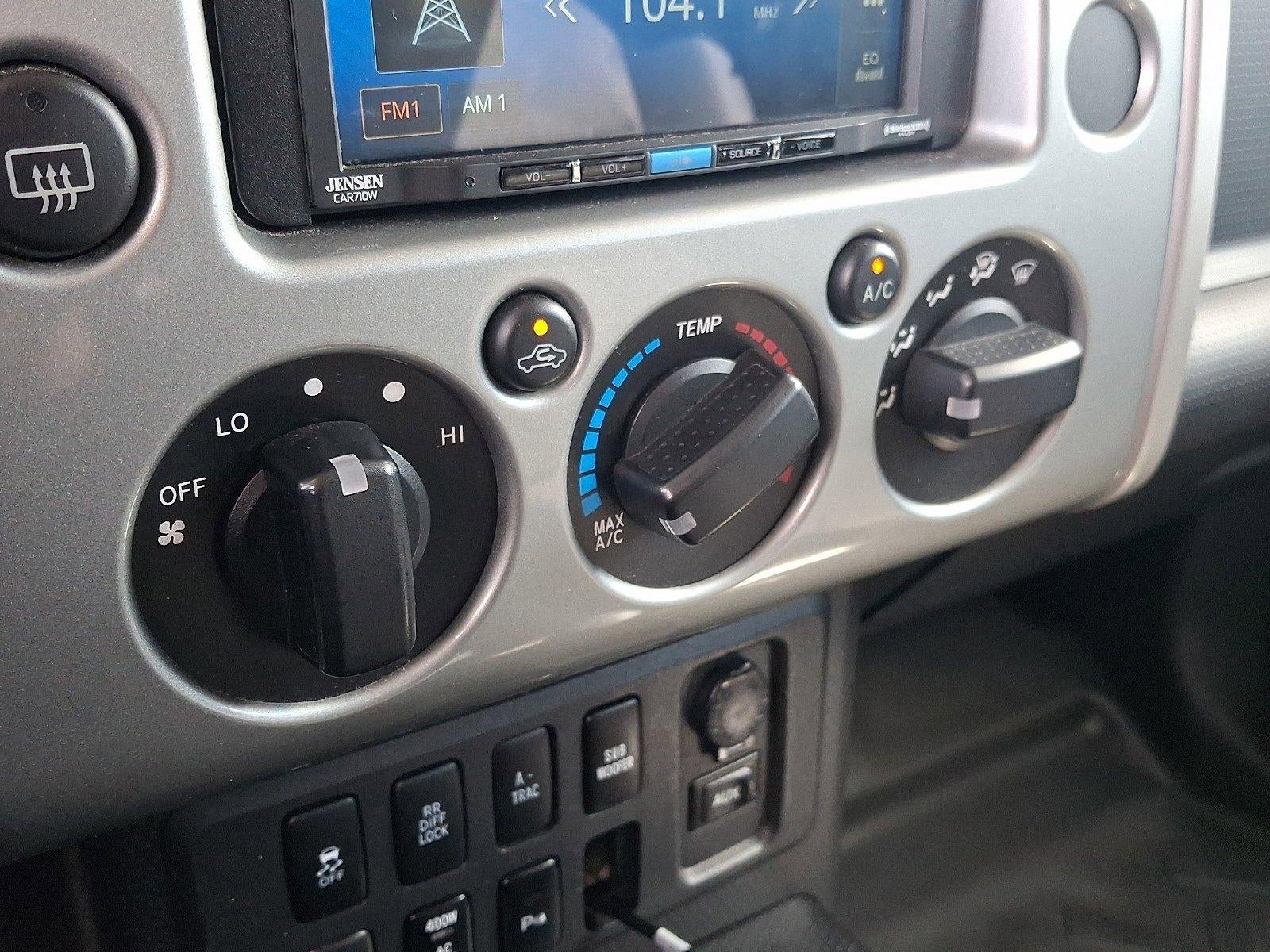 2010 Toyota FJ Cruiser 4WD 4dr Auto (Natl)