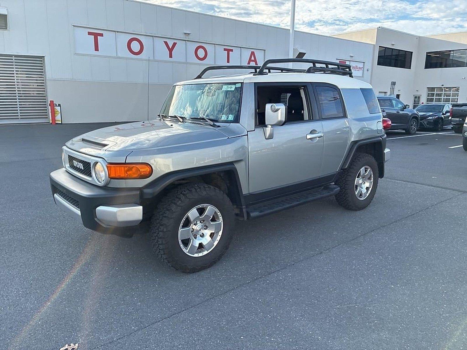 2010 Toyota FJ Cruiser 4WD 4dr Auto (Natl)