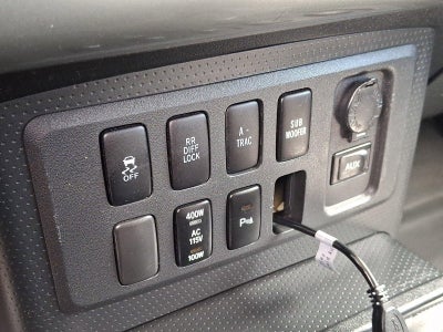 2010 Toyota FJ Cruiser 4WD 4dr Auto (Natl)