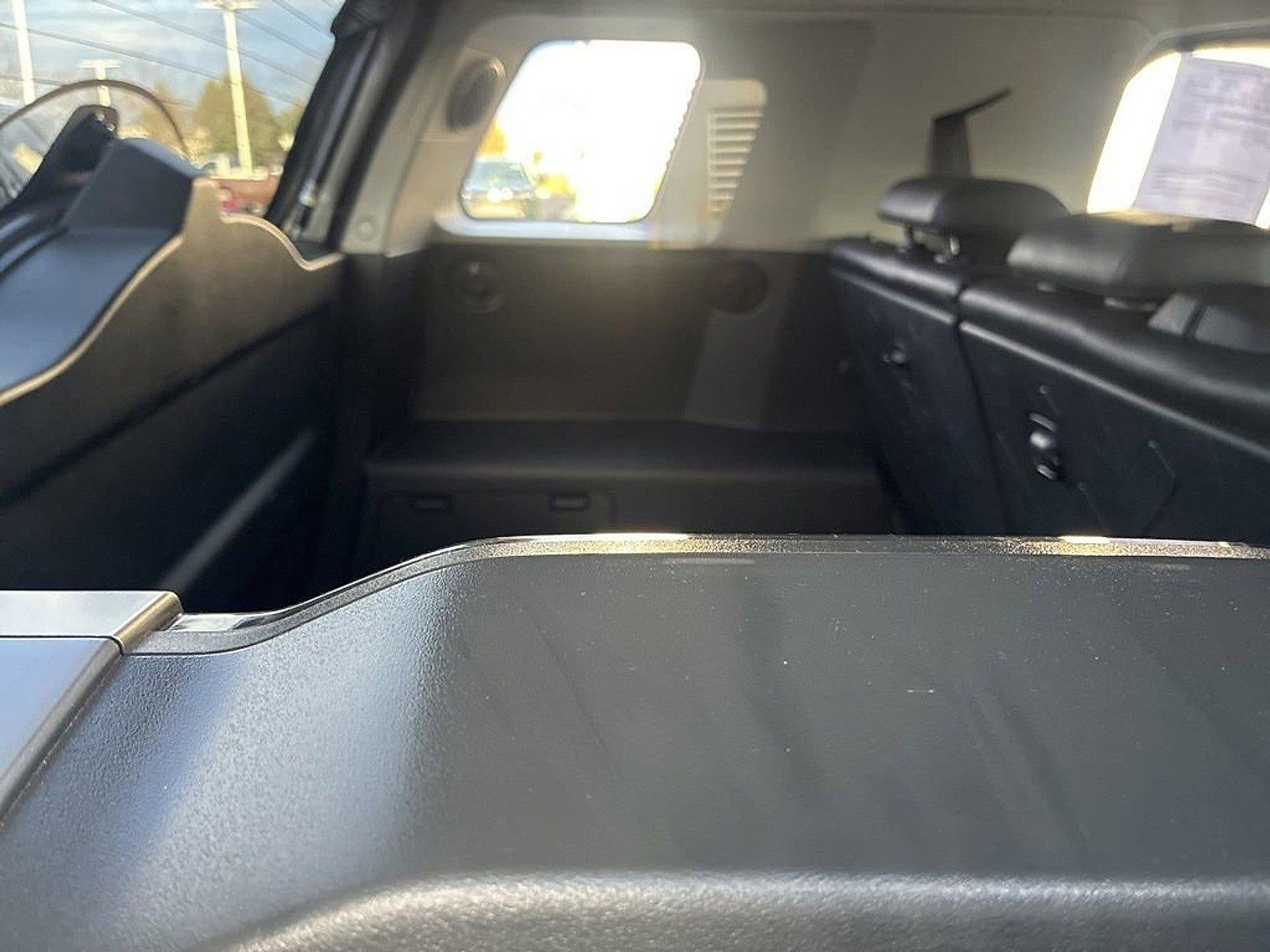 2010 Toyota FJ Cruiser 4WD 4dr Auto (Natl)