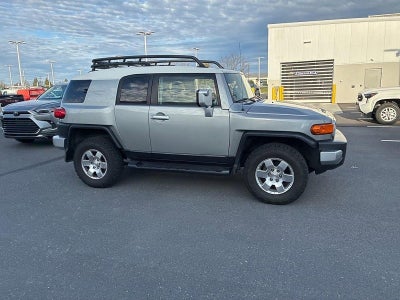 2010 Toyota FJ Cruiser 4WD 4dr Auto (Natl)