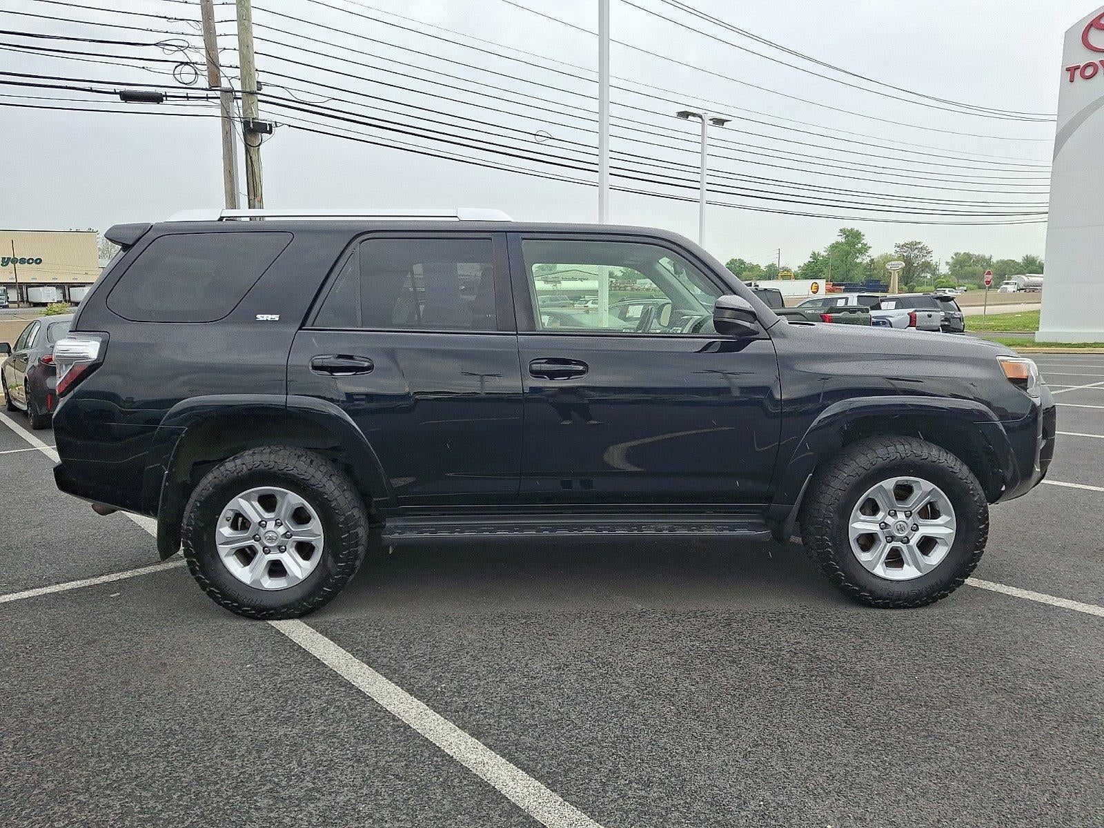 2018 Toyota 4Runner SR5 4WD (GS)