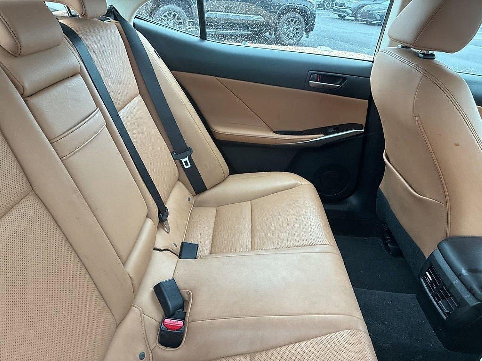 2017 Lexus IS 300 AWD