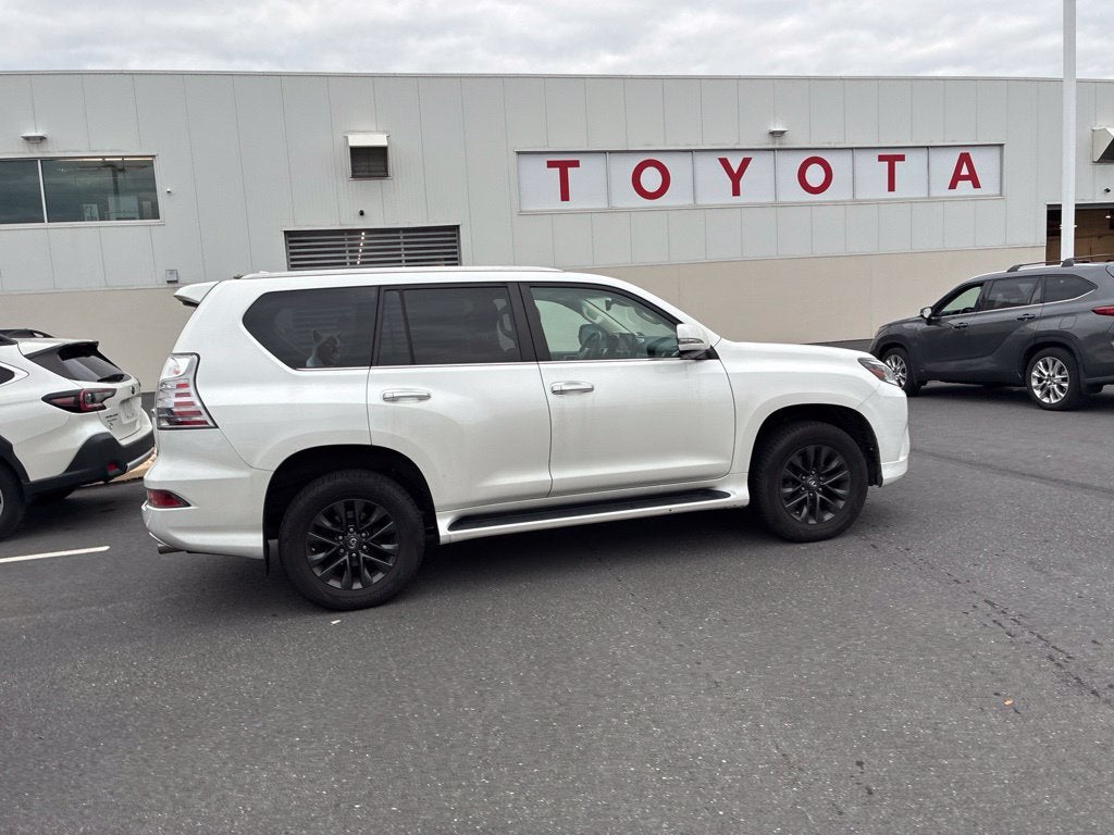 2022 Lexus GX 460