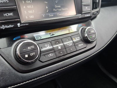 2017 Toyota RAV4 Hybrid XLE AWD (Natl)