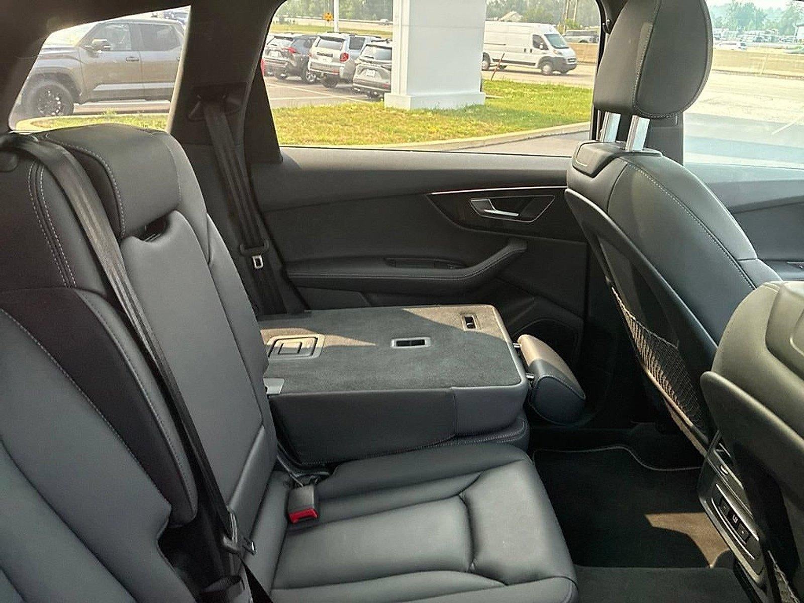 2025 Audi Q7 Premium Plus 55 TFSI quattro