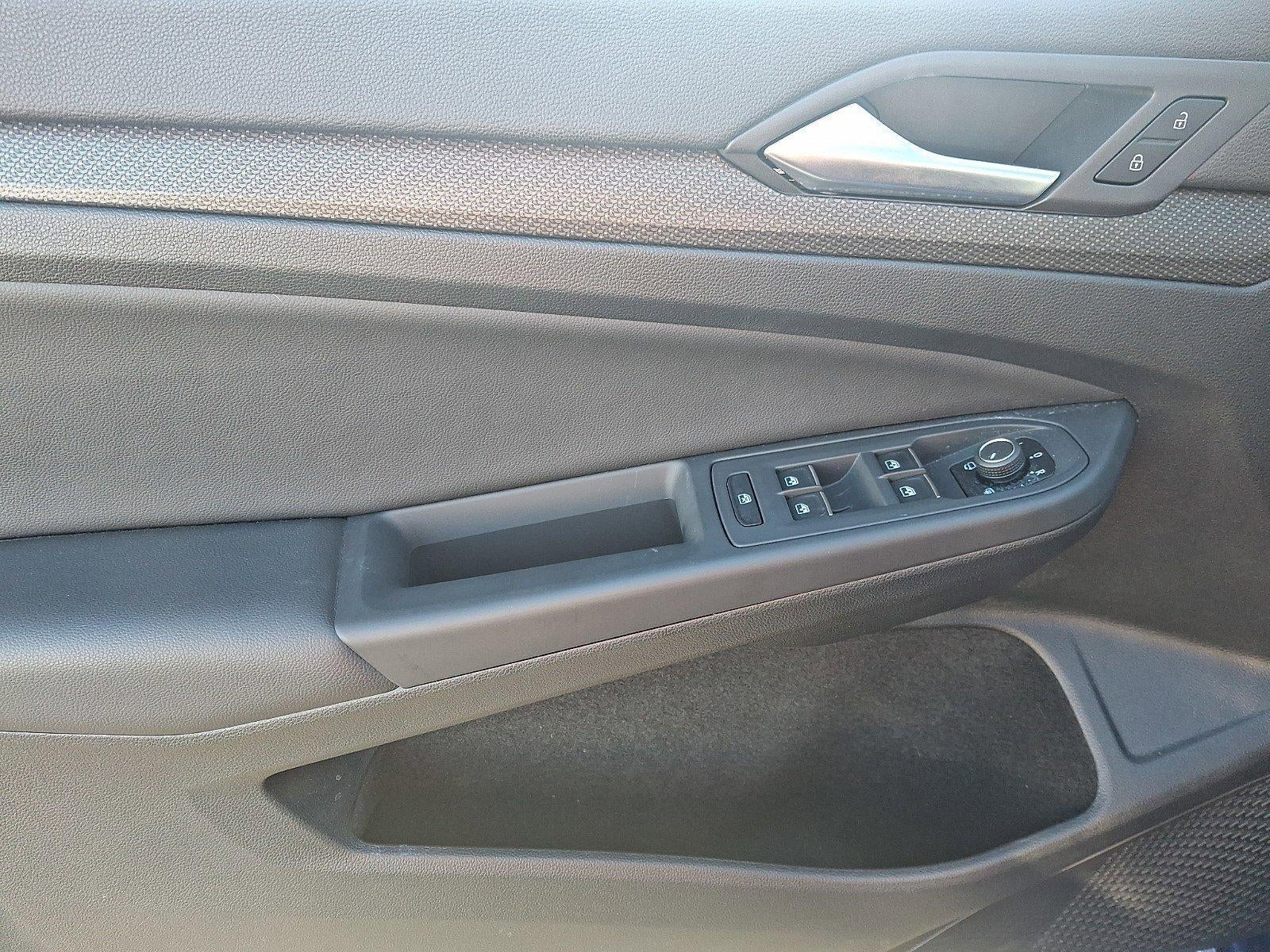 2024 Volkswagen Golf R 2.0T Manual