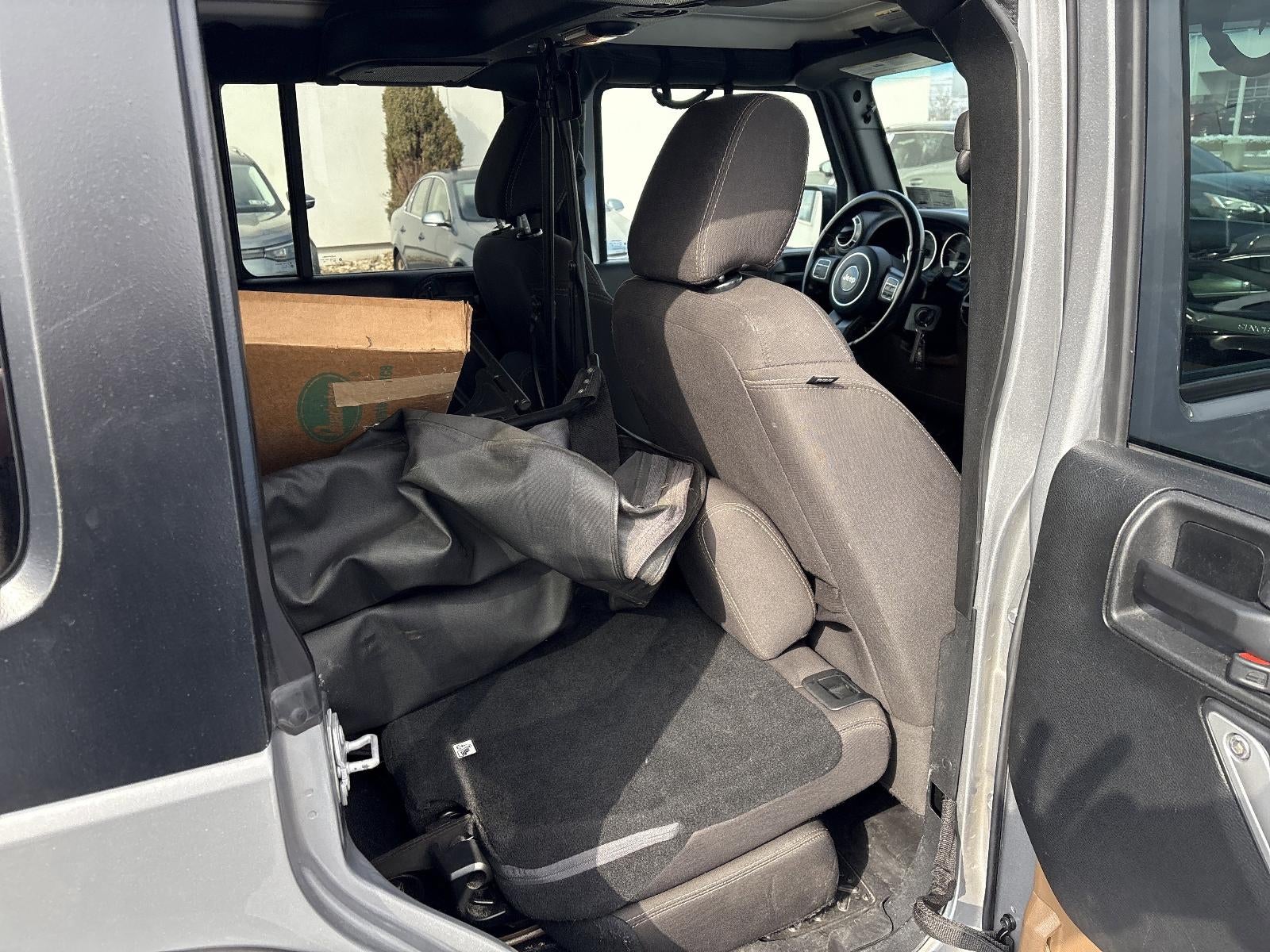 2017 Jeep Wrangler Unlimited Sahara 4x4