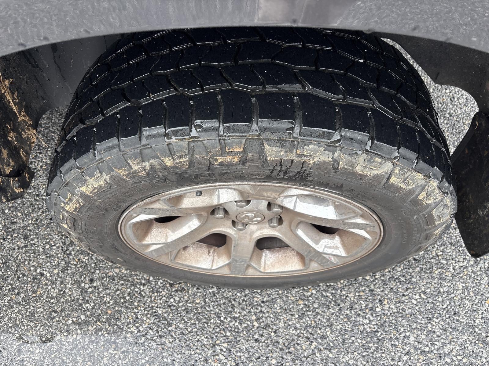 2017 RAM 1500 Laramie 4x4 Crew Cab 6'4" Box