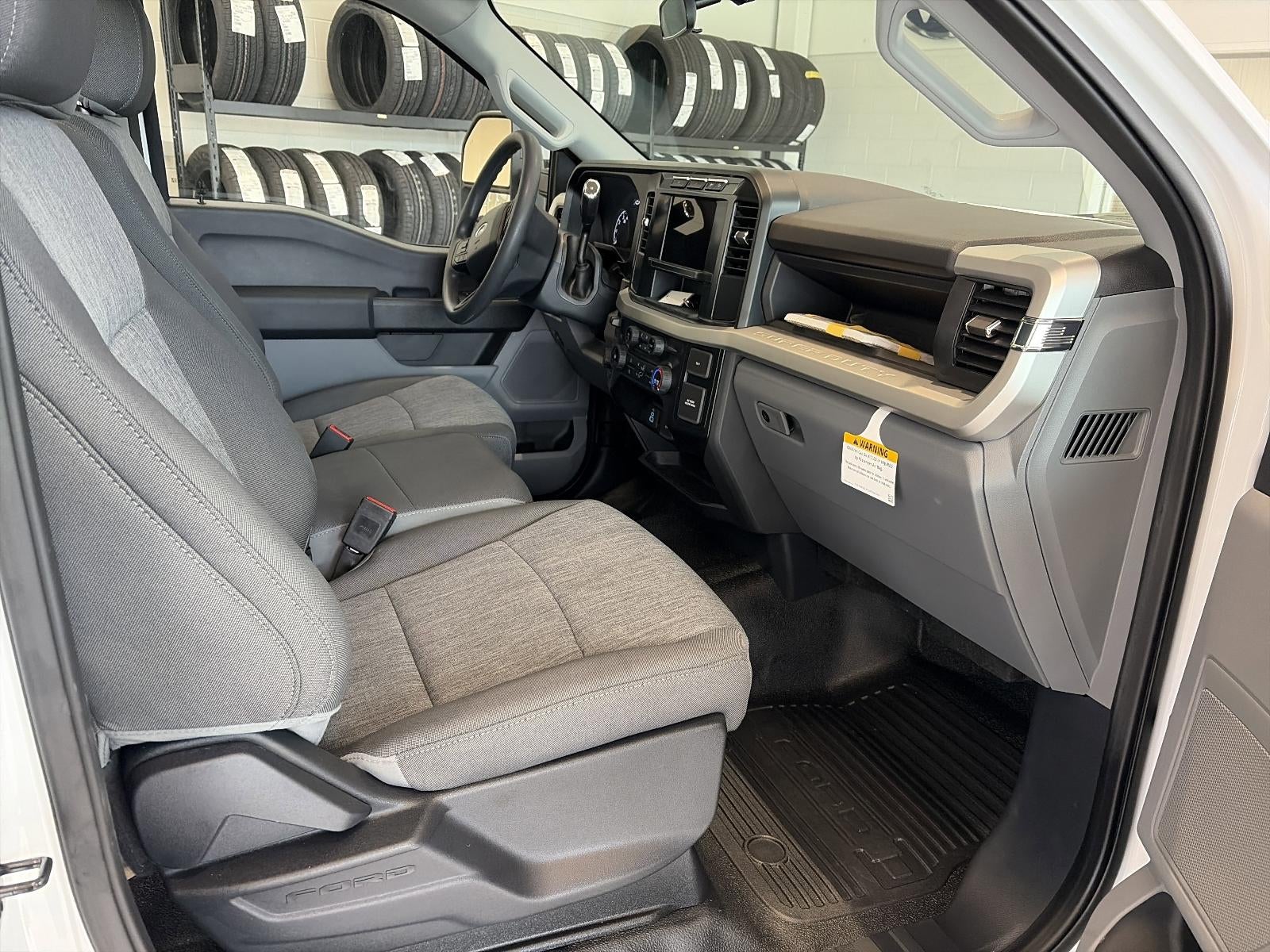 2024 Ford Super Duty F-250 SRW XL 4WD Reg Cab 8' Box