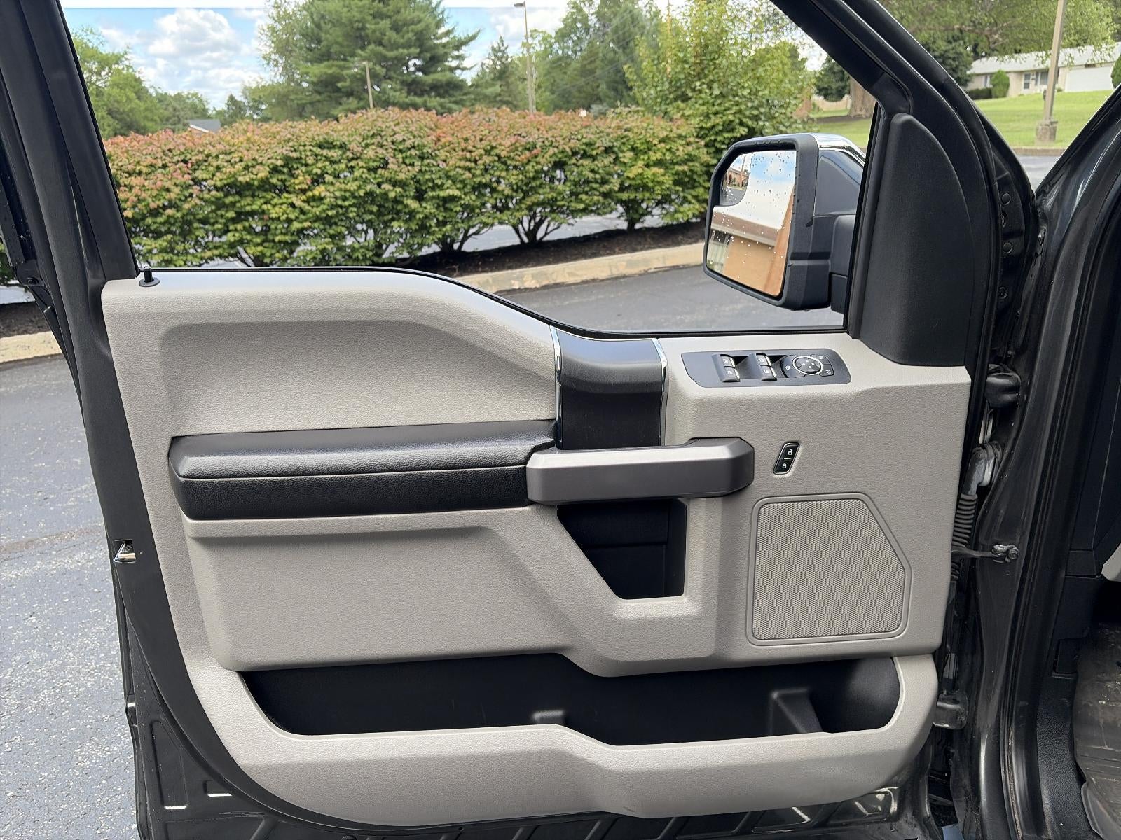 2019 Ford F-150 XLT 4WD SuperCrew 5.5' Box