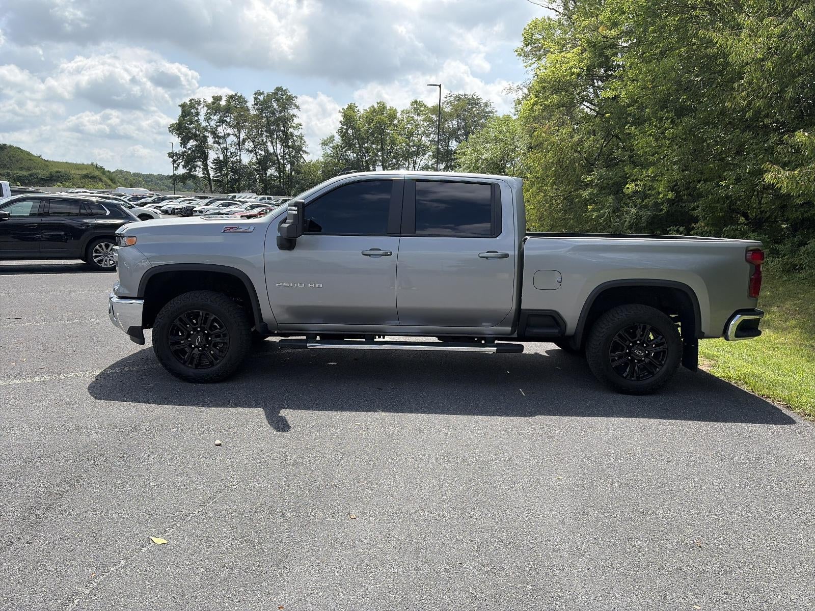 2025 Chevrolet Silverado 2500 HD Crew Cab Standard Box 4-Wheel Drive LT
