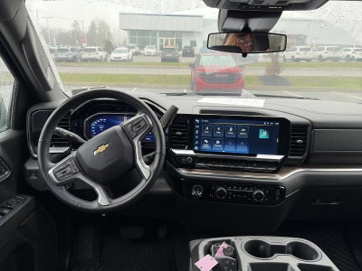 2023 Chevrolet Silverado 1500 Crew Cab Short Box 4-Wheel Drive LT 2FL