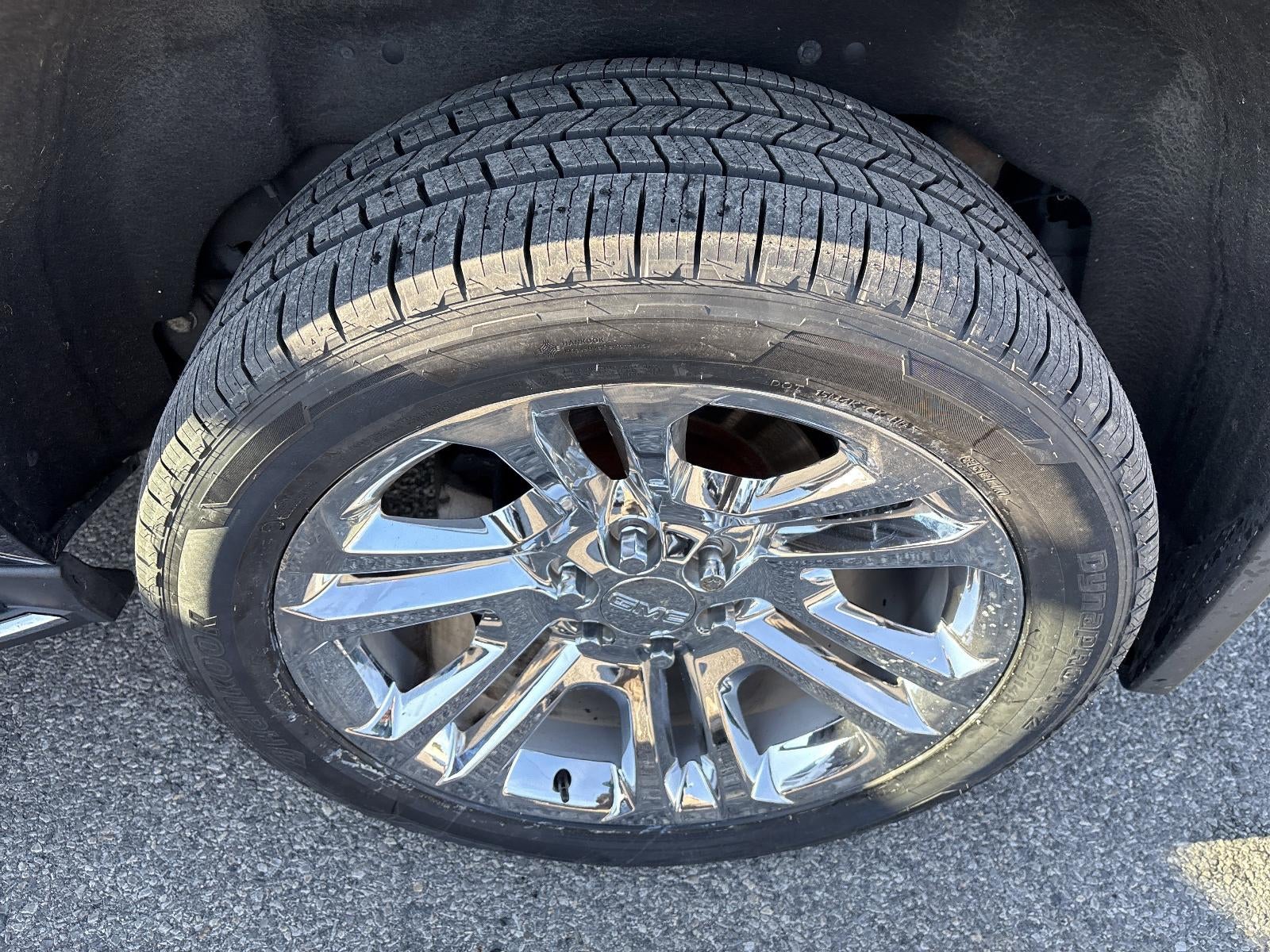 2020 GMC Yukon XL 4WD 4dr SLT