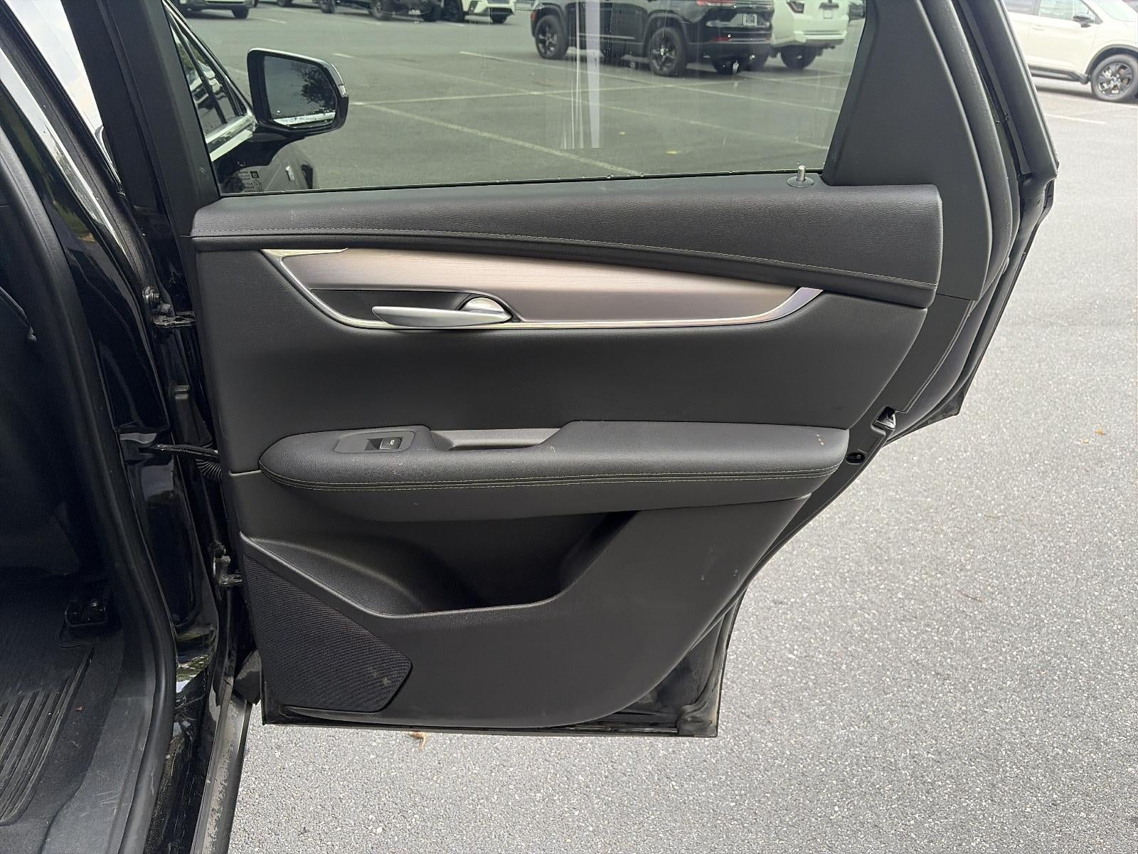 2025 Cadillac XT5 AWD 4dr Luxury