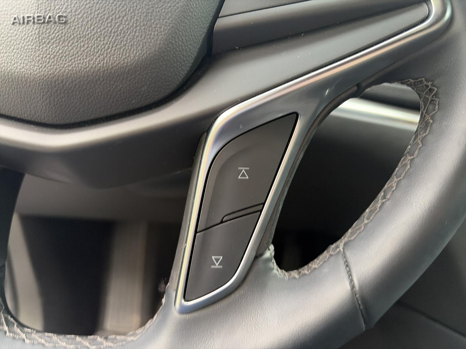 2025 Cadillac XT5 AWD 4dr Luxury