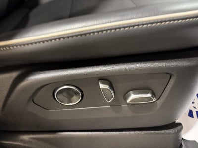 2023 Cadillac Escalade ESV 4WD Premium Luxury