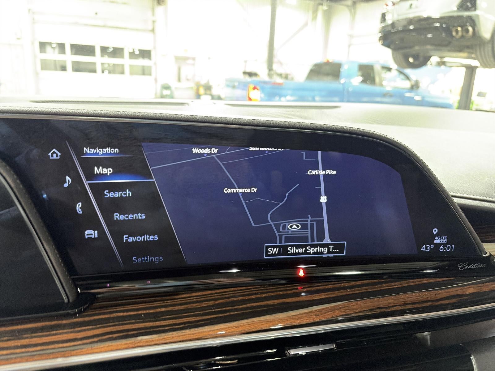 2023 Cadillac Escalade ESV 4WD Premium Luxury