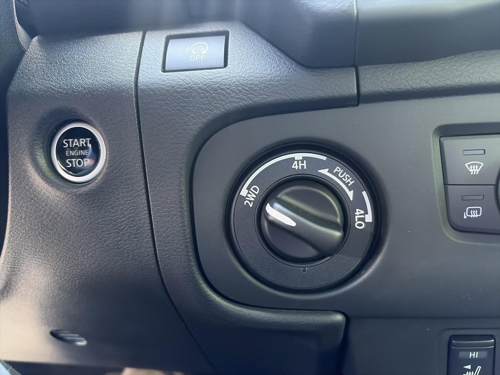 2025 Nissan Frontier Crew Cab 4x4 PRO-4X