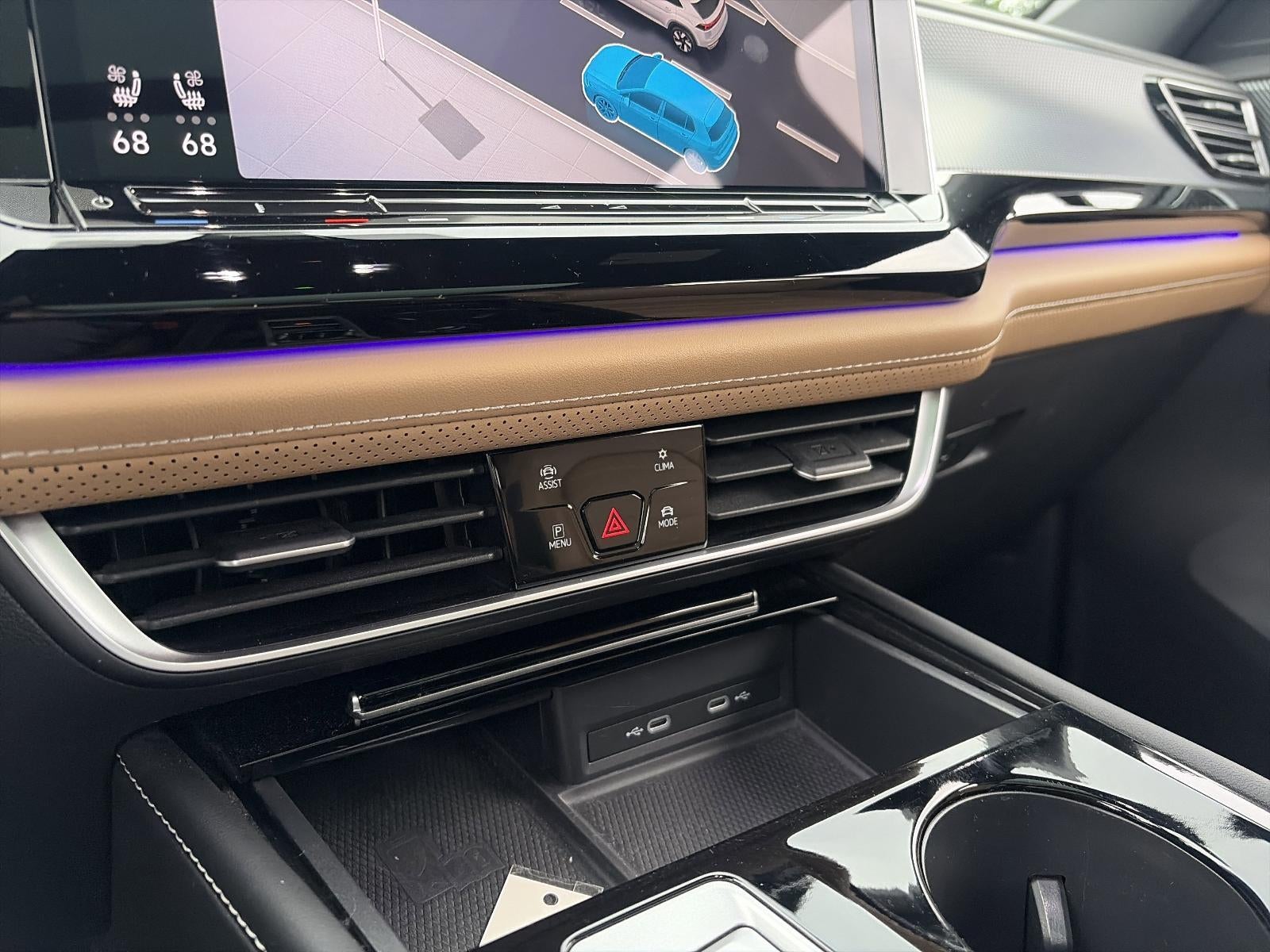 2024 Volkswagen Atlas Cross Sport 2.0T SEL R-Line 4MOTION