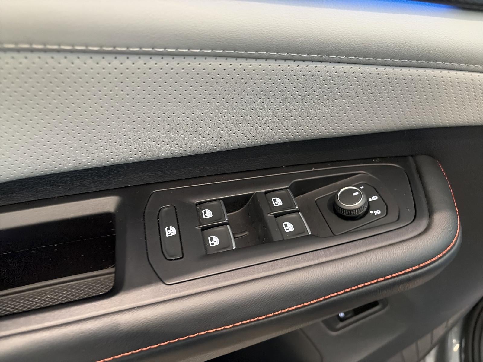 2024 Volkswagen Atlas 2.0T Peak Edition SE w/Technology 4MOTION