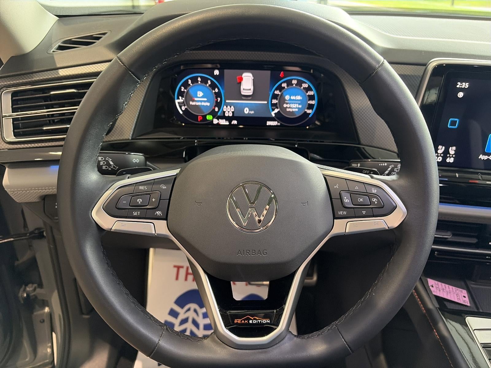2024 Volkswagen Atlas 2.0T Peak Edition SE w/Technology 4MOTION