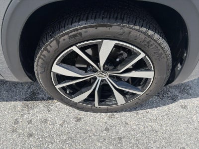 2025 Volkswagen Atlas 2.0T SEL Premium R-Line 4MOTION