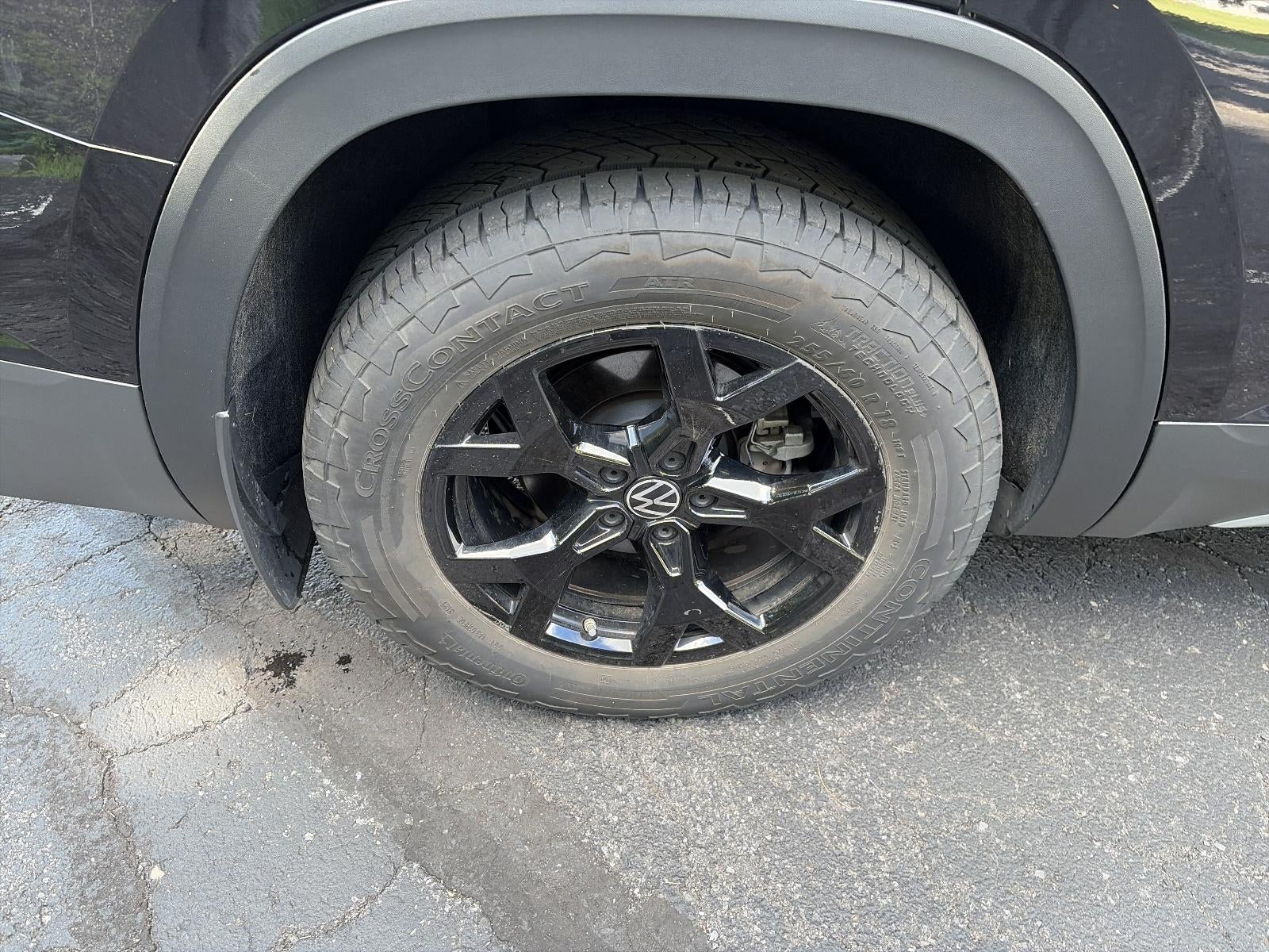2024 Volkswagen Atlas 2.0T Peak Edition SEL 4MOTION