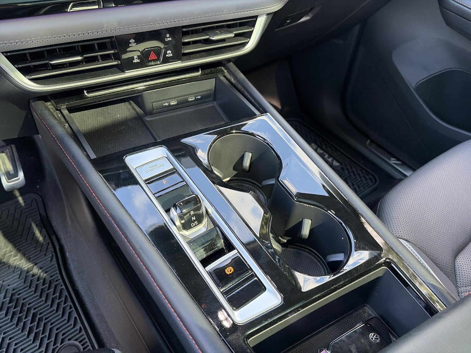 2024 Volkswagen Atlas 2.0T Peak Edition SEL 4MOTION