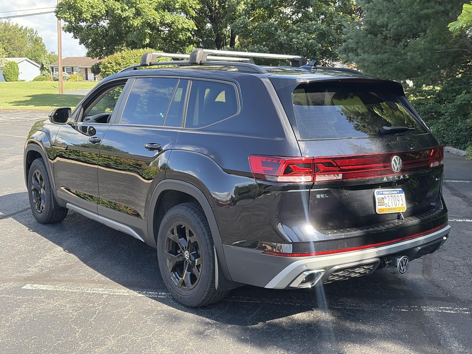 2024 Volkswagen Atlas 2.0T Peak Edition SEL 4MOTION
