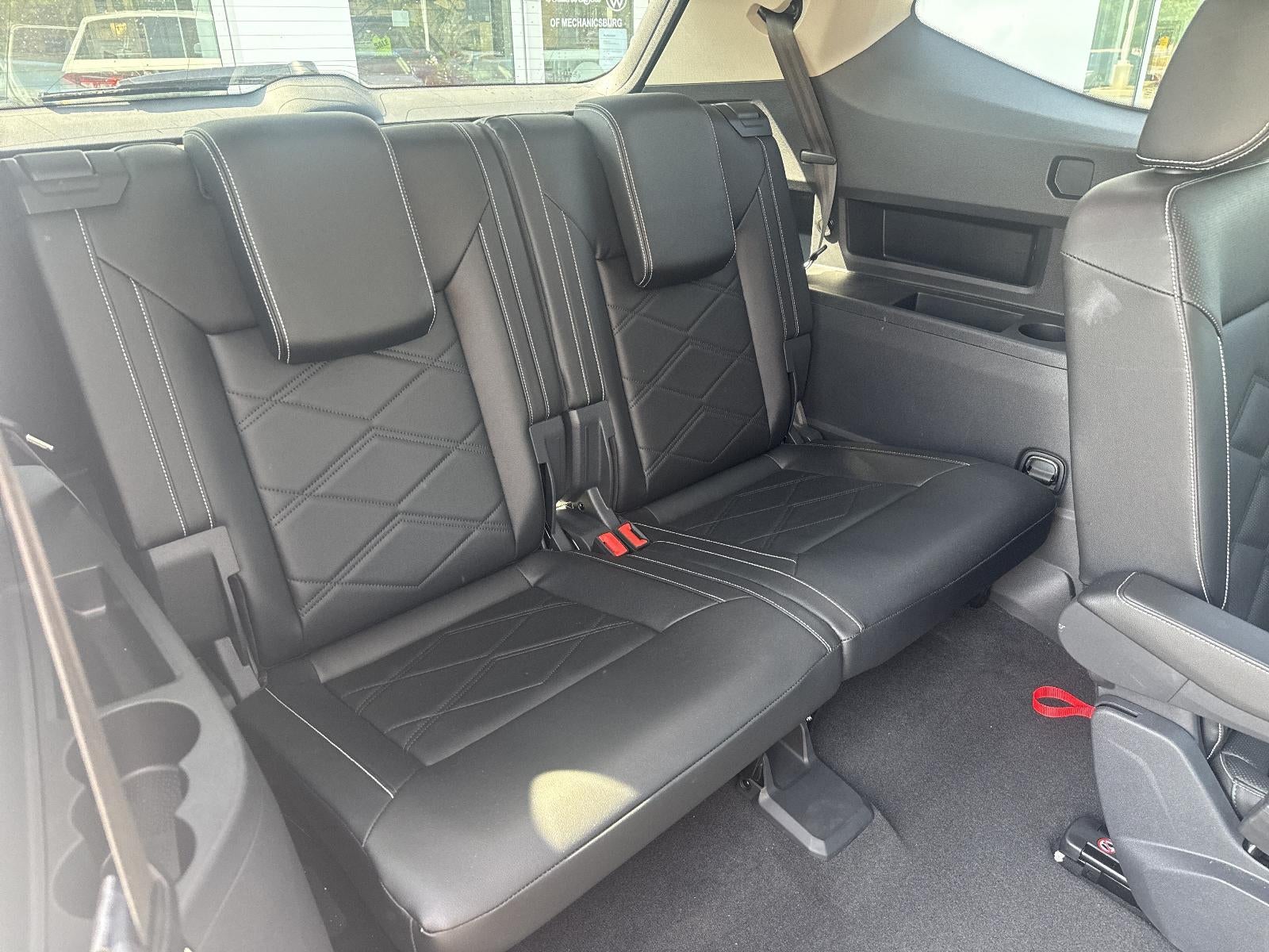 2024 Volkswagen Atlas 2.0T SE w/Technology 4MOTION